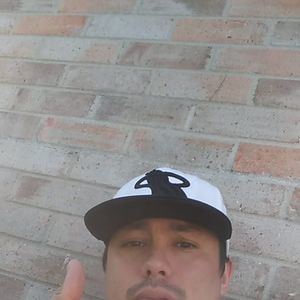 Meet your Posher, Carlos jesse hernandez